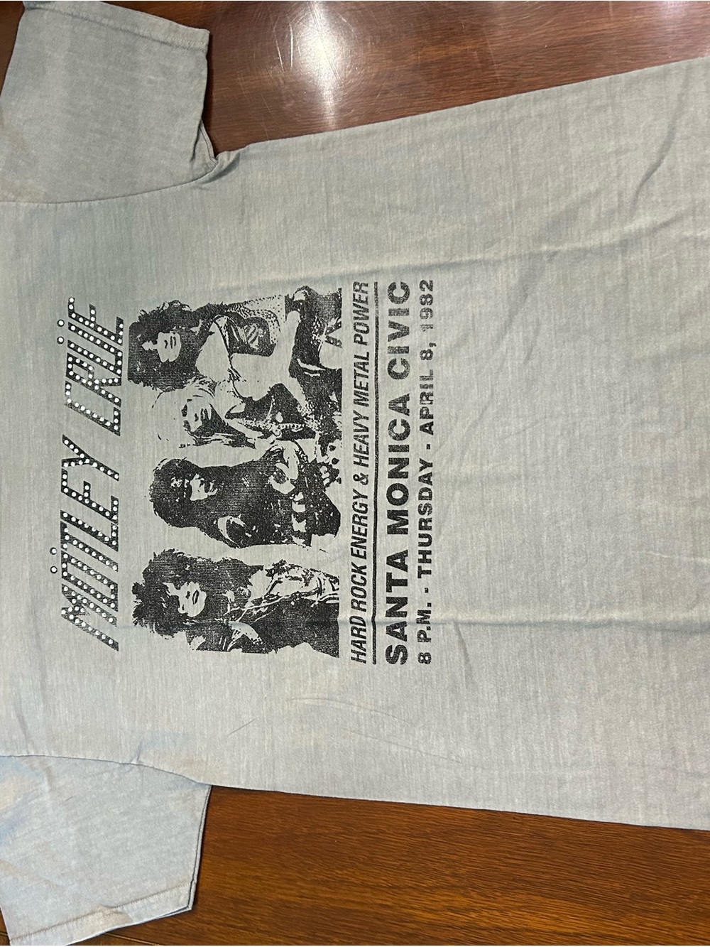 Vintage-Style Motley Crue Graphic Tee in Light Gray